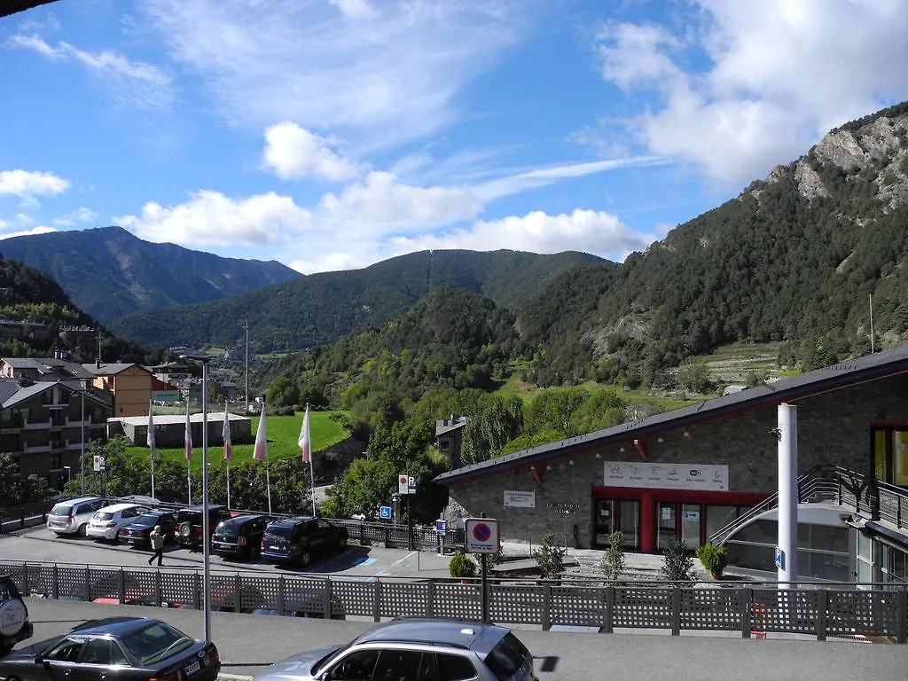 Apartaments Cristiania Ordino 0*,  Andorra